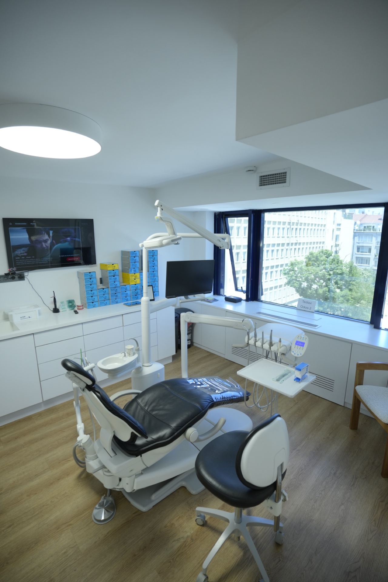 Visagism: Personalizing Your Smile